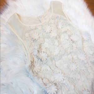 Urban Outfitters - Thistle Pearl - Lace Dress